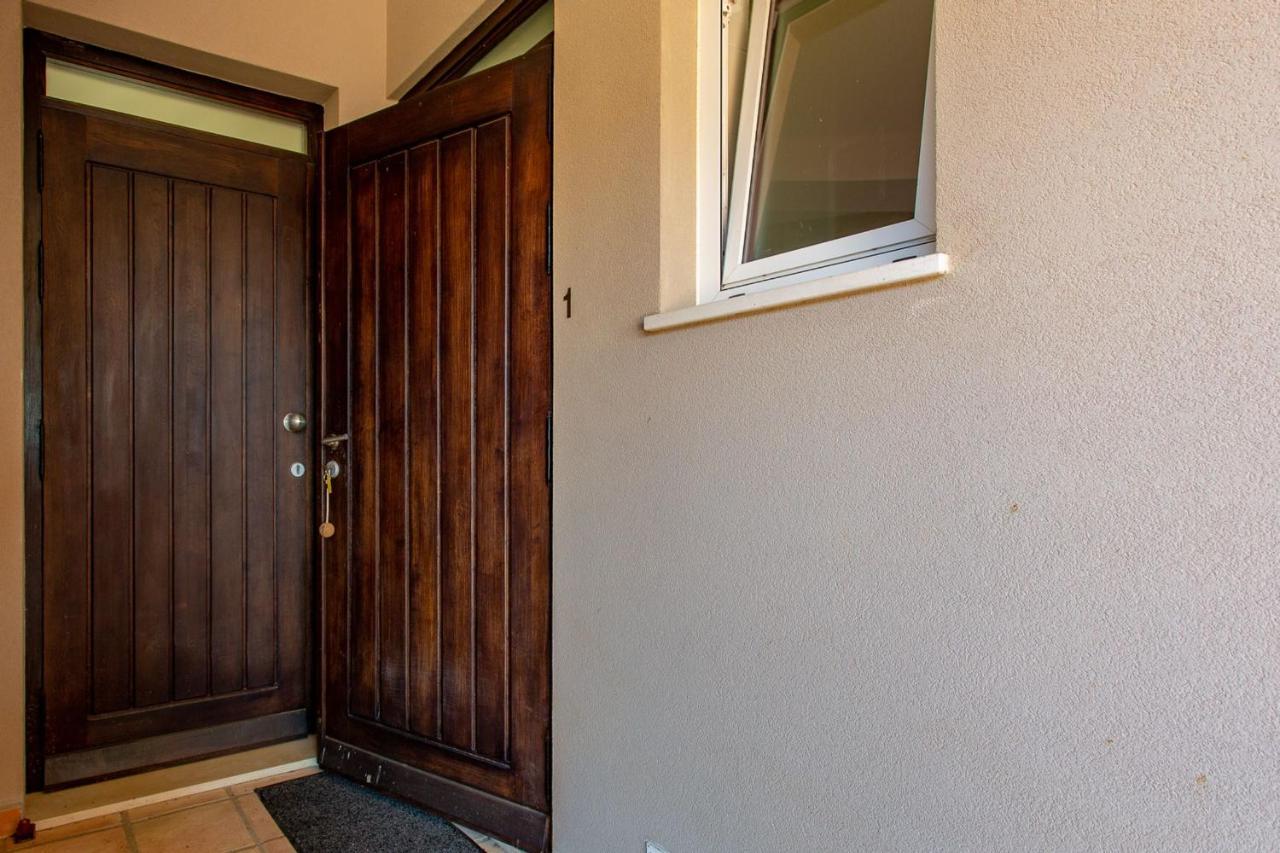 Corte Velada Guest House By Lovelystay Lagos Extérieur photo