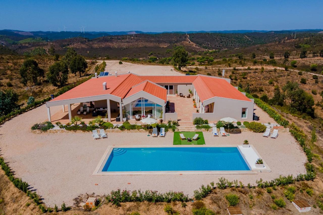Corte Velada Guest House By Lovelystay Lagos Extérieur photo