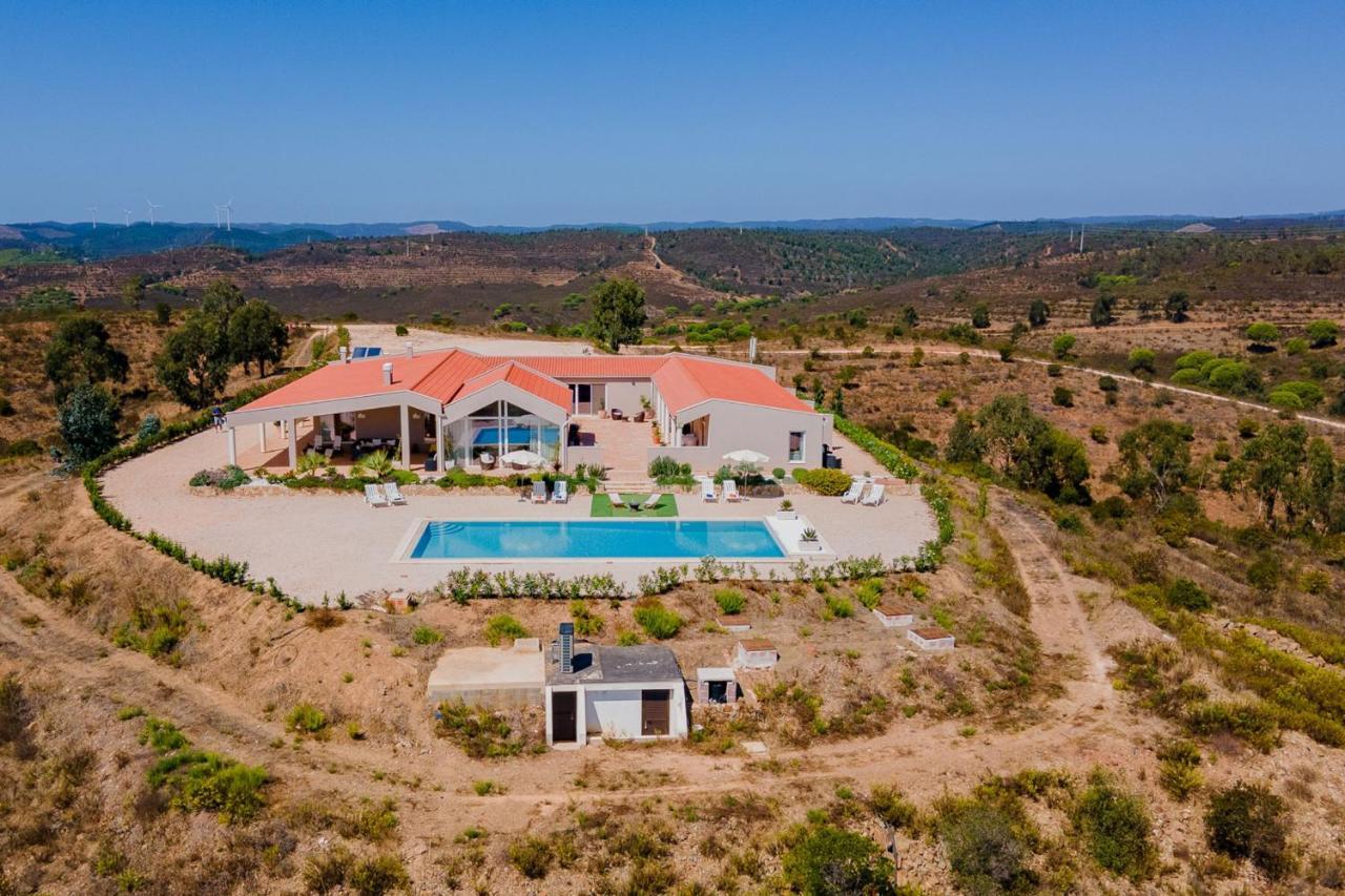 Corte Velada Guest House By Lovelystay Lagos Extérieur photo