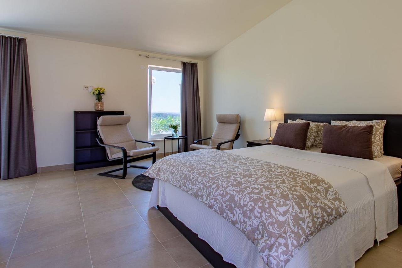 Corte Velada Guest House By Lovelystay Lagos Extérieur photo