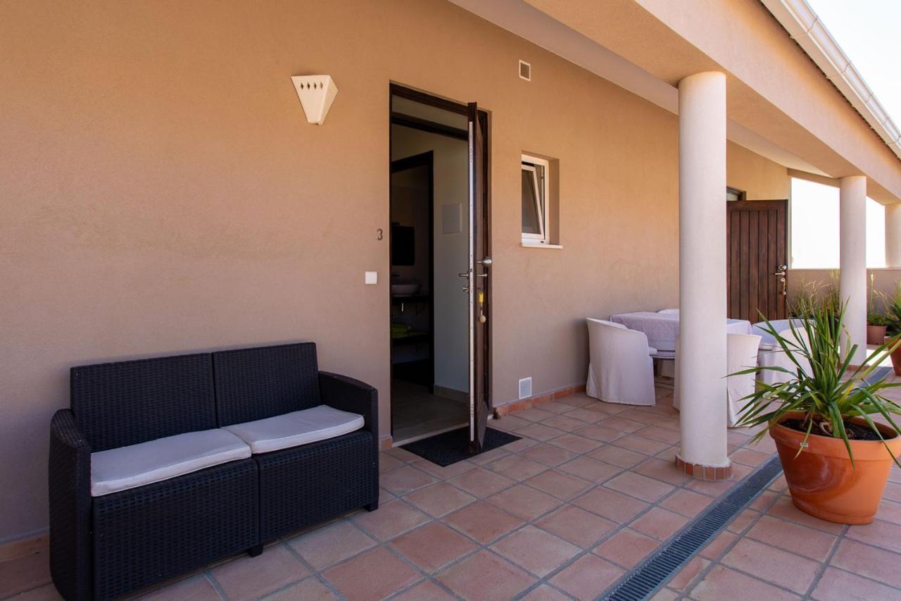 Corte Velada Guest House By Lovelystay Lagos Extérieur photo