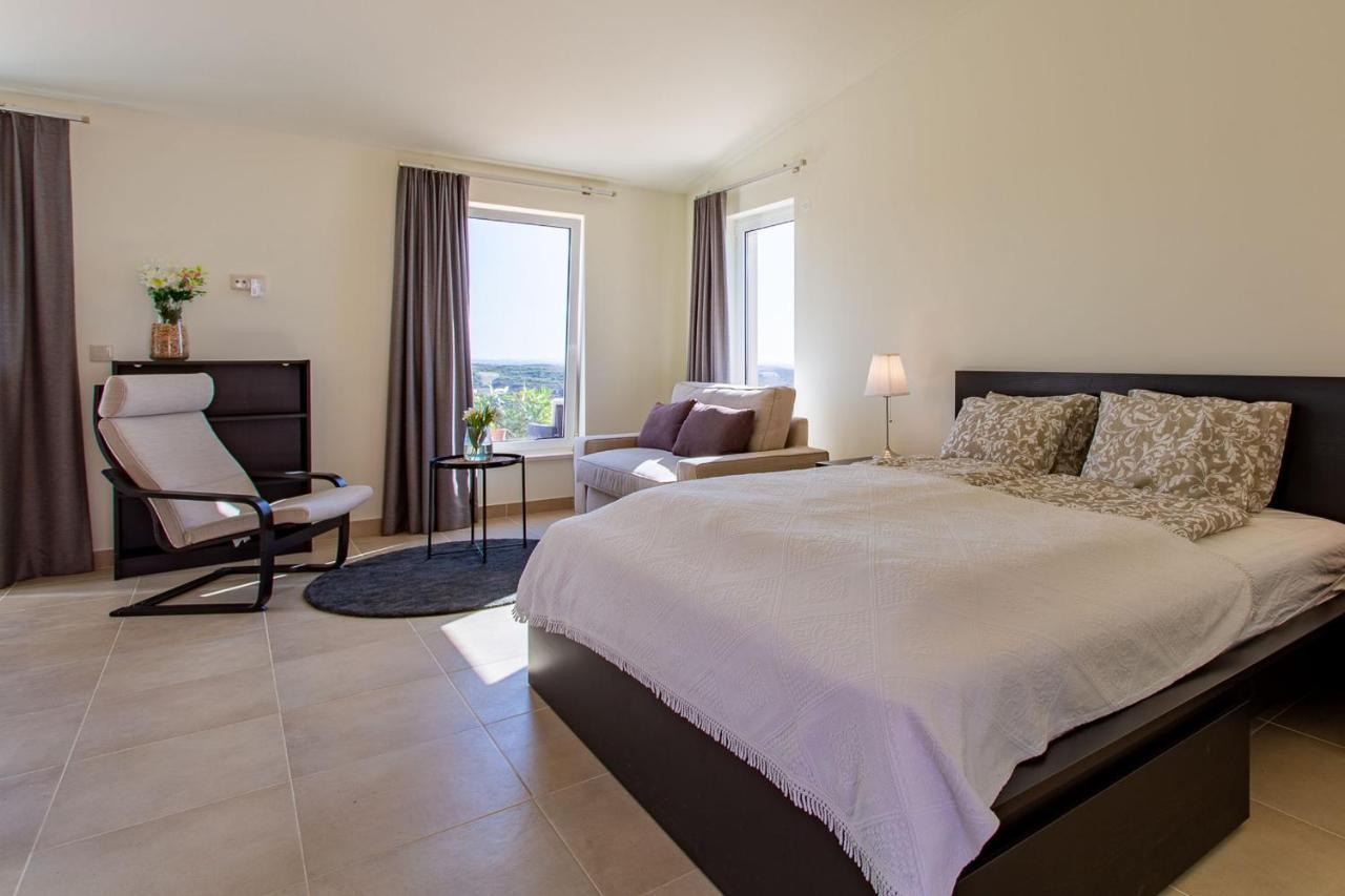 Corte Velada Guest House By Lovelystay Lagos Extérieur photo