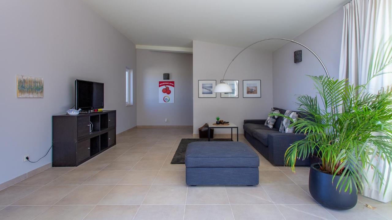 Corte Velada Guest House By Lovelystay Lagos Extérieur photo